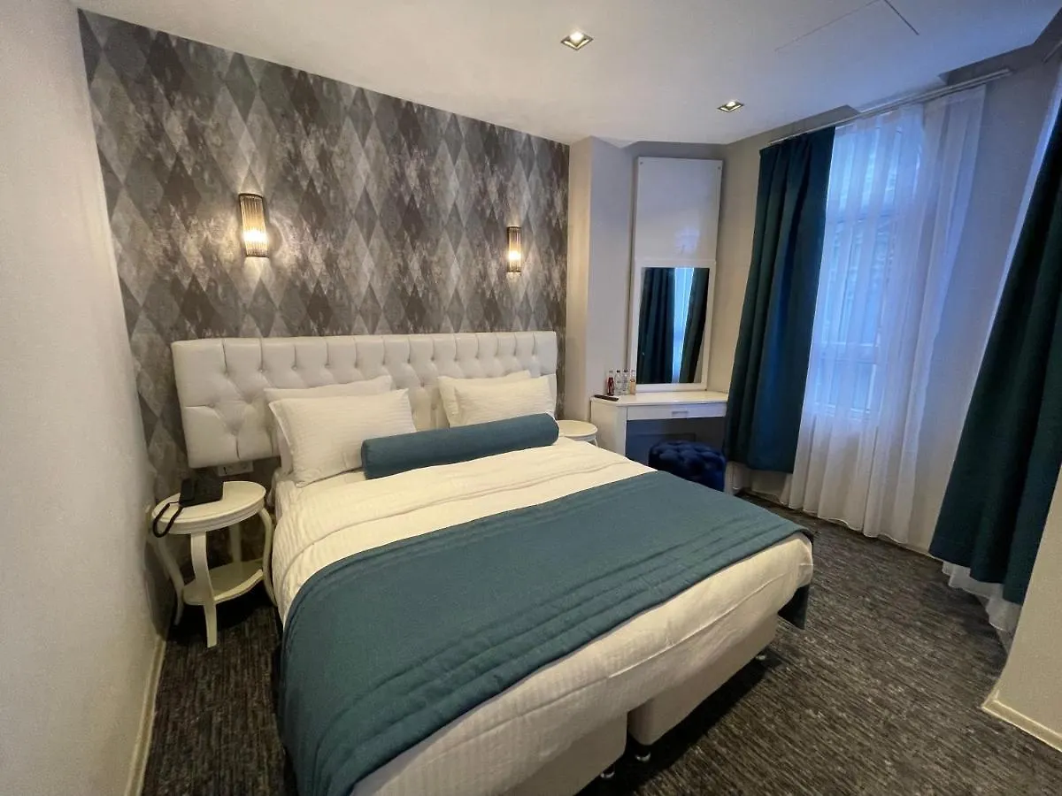 Weingart Port Seaside Hotel Istambul